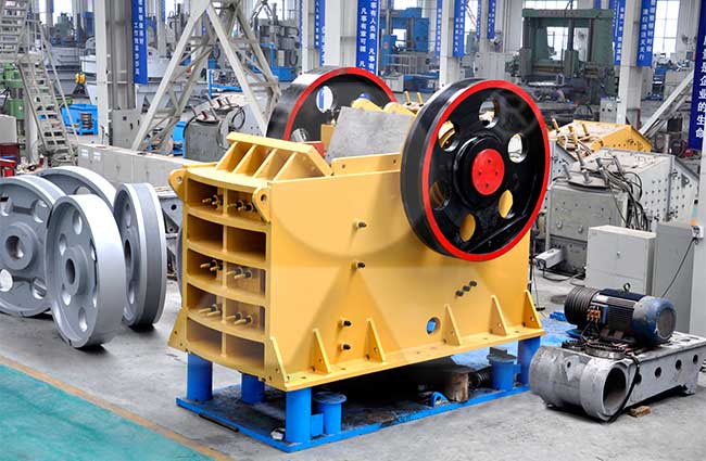 PE深腔顎式破碎機