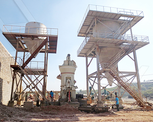 立式磨粉機生產(chǎn)線現(xiàn)場