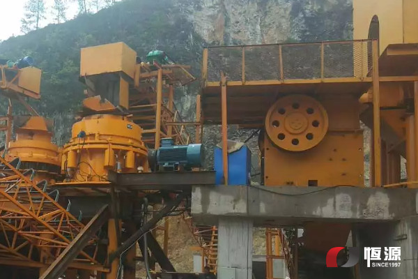 上海恒源礦山破碎篩分設(shè)備、制砂機(jī)發(fā)貨實(shí)況